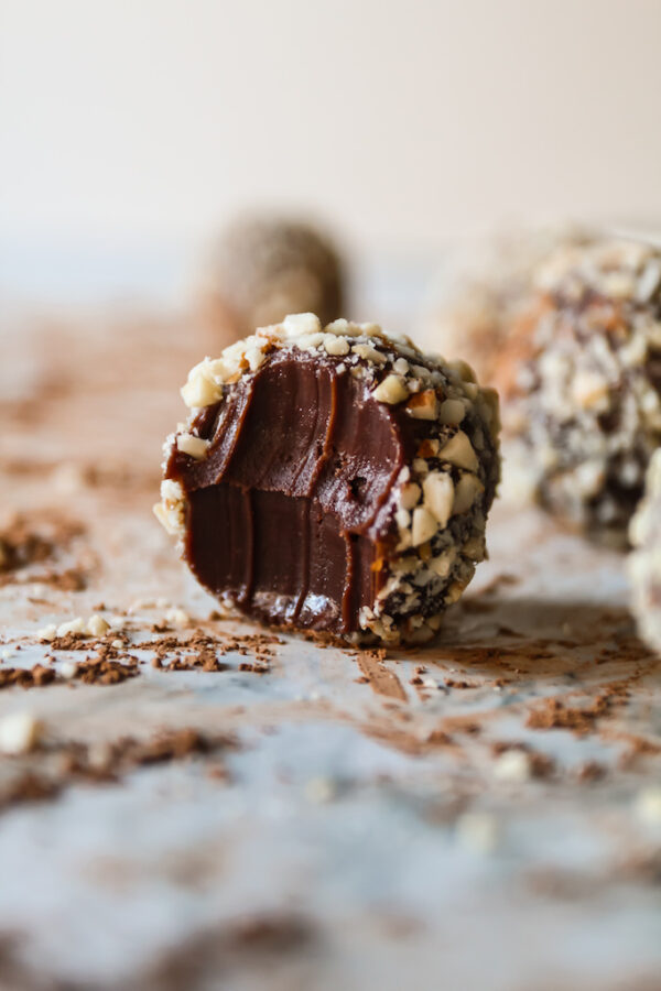 Hazelnut Chocolate Silk Truffles (Vegan)