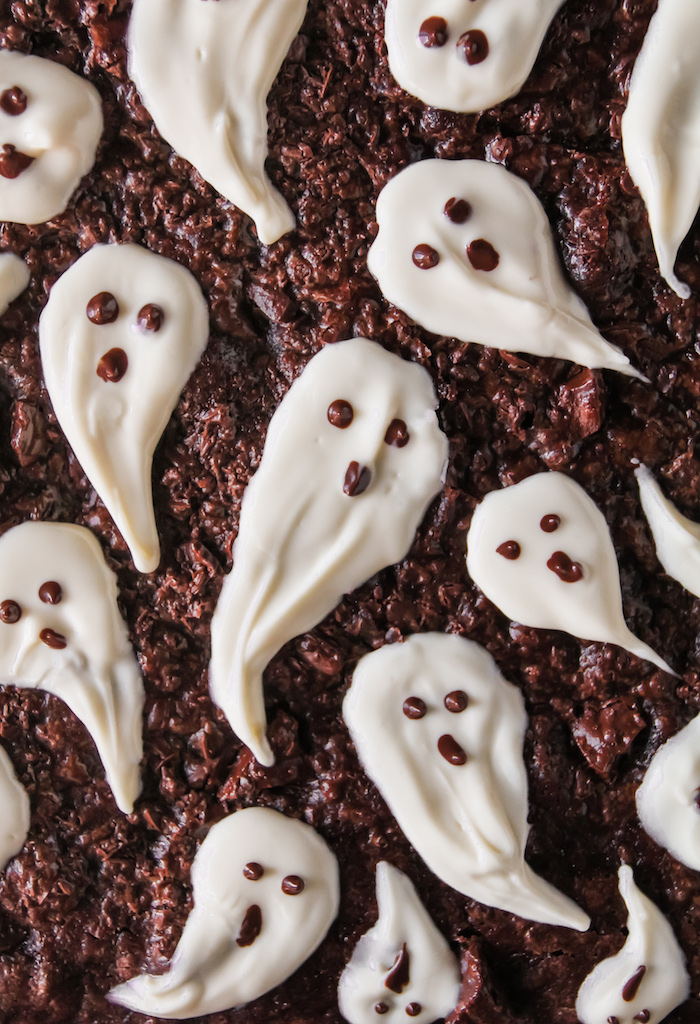 Spooky Vegan Mochi Brownies